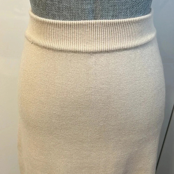 BRIAN BAILEY A-Line Knit Skirt Cotton, Size M - Picture 2 of 7